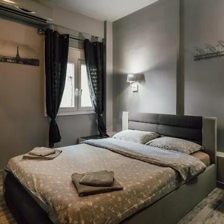 Lef Lodging Thessaloniki Buitenkant foto